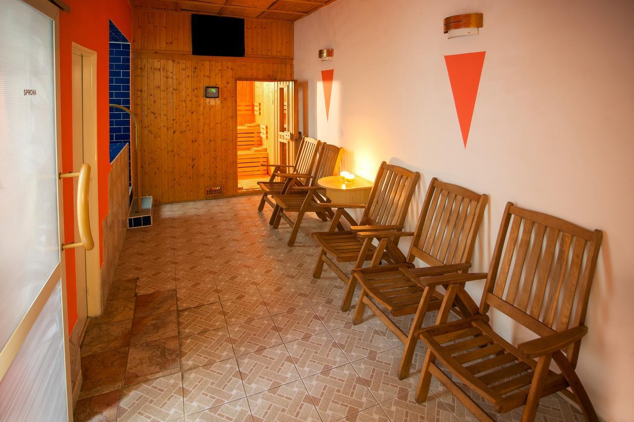 Hotel Central Kremnica Zewnętrze zdjęcie